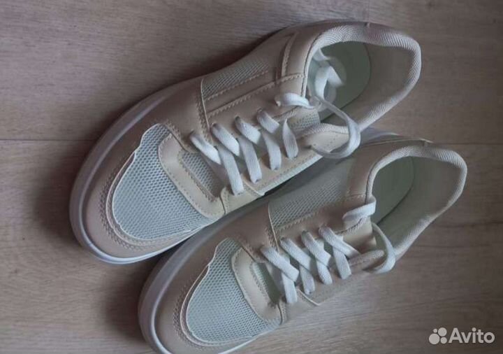 Кеды женские 39 размер новые