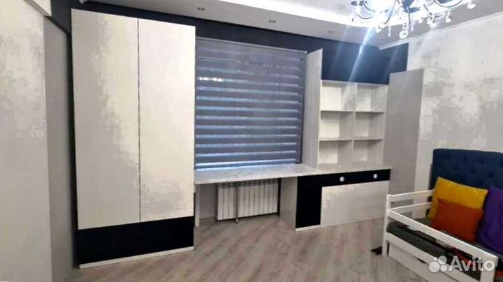 Рабочая зона у окна