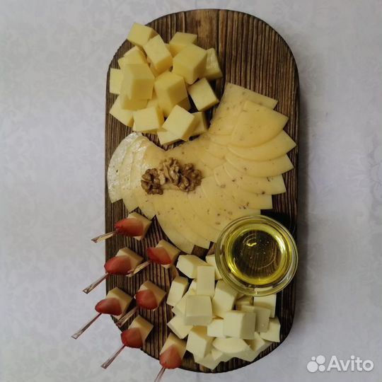 Сервировочная/разделочная доска дерево