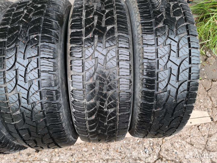 Contyre Cross Road 215/65 R16 98Q