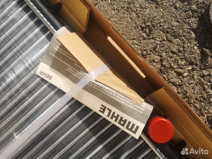 Радиатор охлаждения двигателя Mahle CR 515 000S