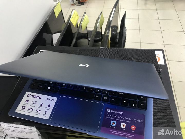 Нетбук Celeron 2x1.1ггц/3Гб/32SSD