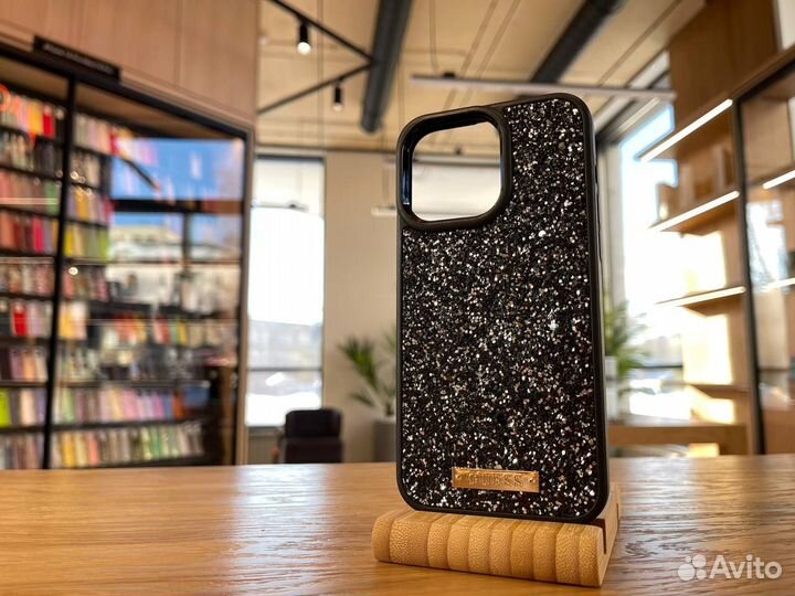 Чехол Guess блестящий на iPhone 15 Pro Max