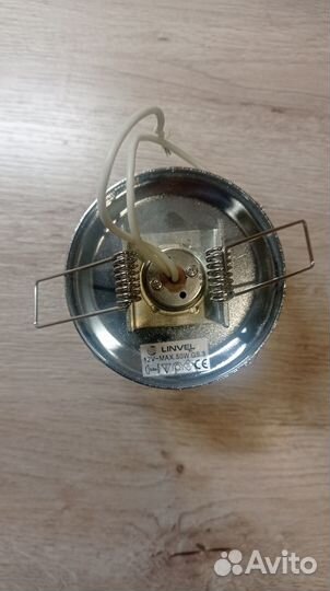 Светильник потолочный встраиваемый