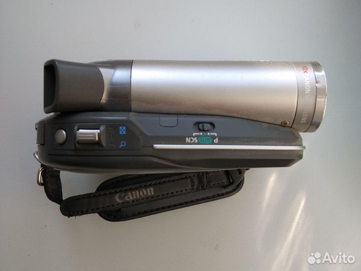 Видео камера Canon