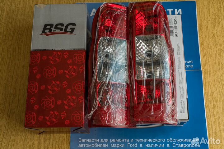 Фонарь Форд Транзит 2006-2011-2014 без платы