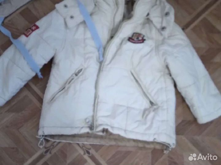 Куртка весенняя