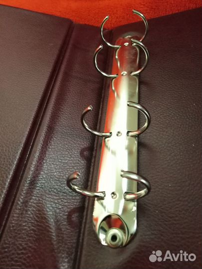 Альбом для значков