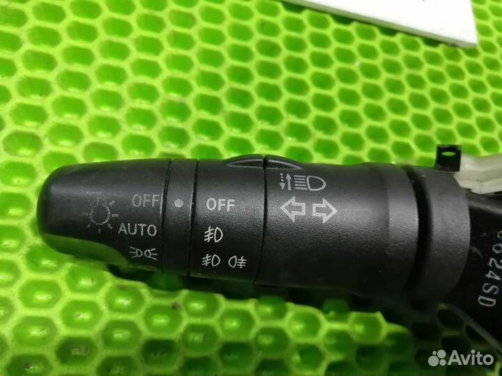 Переключатель поворотов Nissan Teana J31