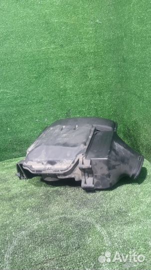 Корпус воздушного фильтра Renault Megane