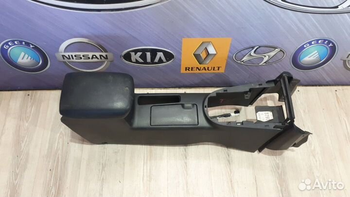 Консоль между сидений центральная Nissan X-trail T