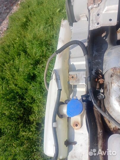 Бачек омывателя на Ford Focus 2 хэтчбек дорест