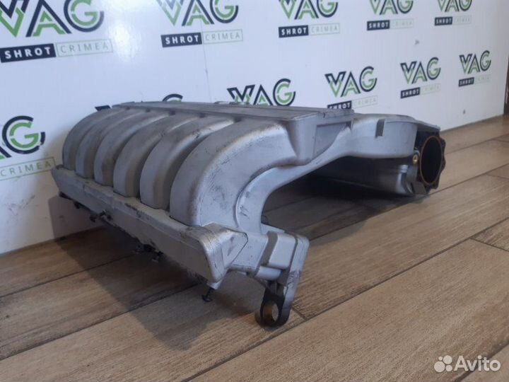 Коллектор впускной Volkswagen Passat B6 (3C2)
