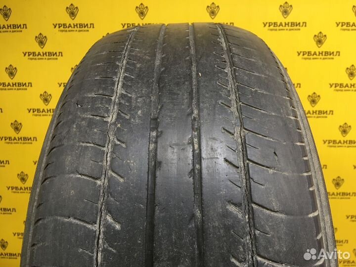 Yokohama dB Decibel E70B 215/55 R17 93V