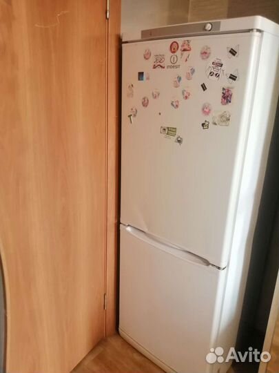 Холодильник на запчасти целиком весь