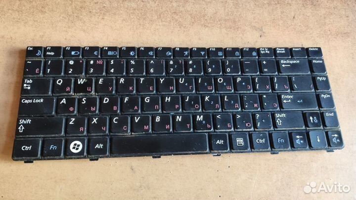 Клавиатуры для ноутбуков Samsung