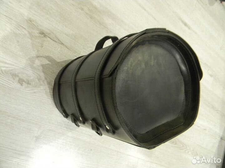 Кожанный кофр на мотоцикл