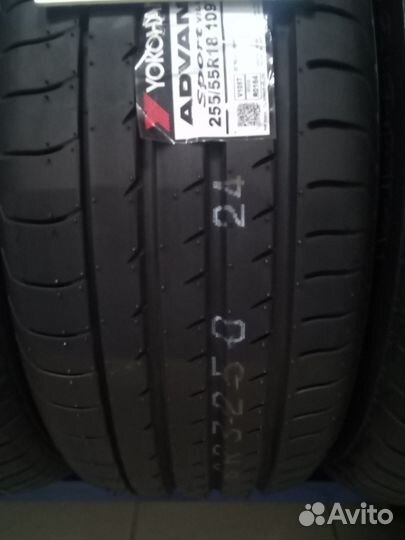 Yokohama Advan Sport V105T 255/55 R18