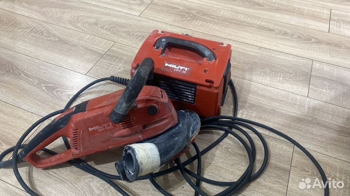 Полировальная машина Hilti DG 150