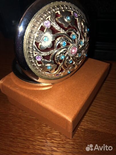 Зеркало карманное