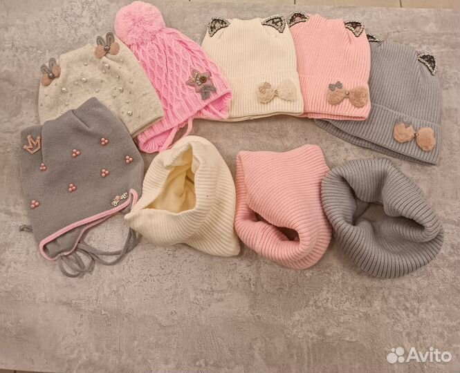 Шапки новые осенние на 1,5-3 года на девочку