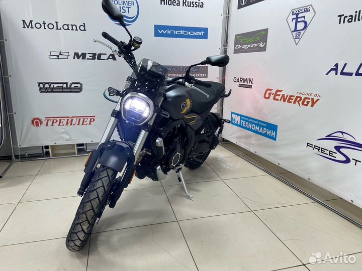 Дорожный мотоцикл Voge AC525X