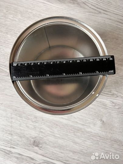 Железная банка для окопных свечей