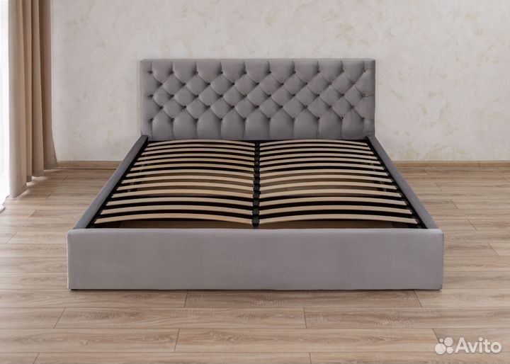 Кровать с подъемным механизмом