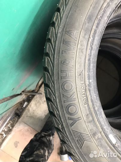 Yokohama Ice Guard IG35 215/55 R17