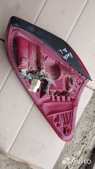 Фонарь задний toyota Rav4 30 06-09г