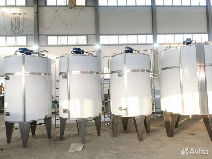 Емкость хранения и охлаждения молока Я1-осв