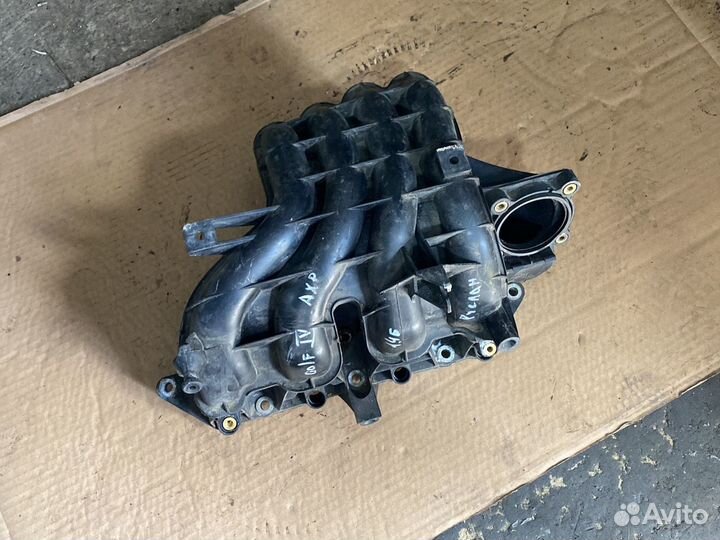 Впускной коллектор 036129711CE 1.4 Golf lV, Polo