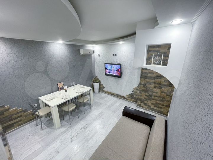 3-к. квартира, 50 м², 3/3 эт.