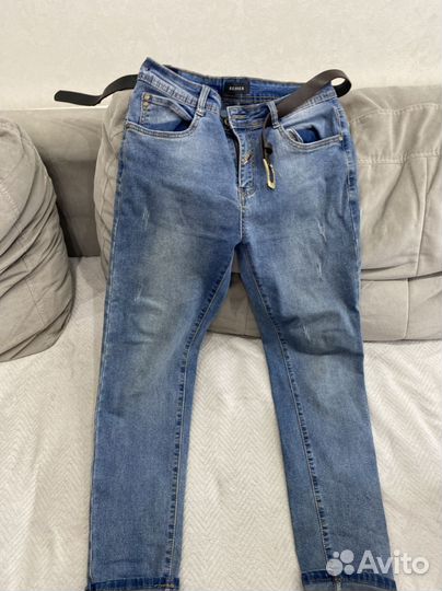 Джинсы для мальчика 158