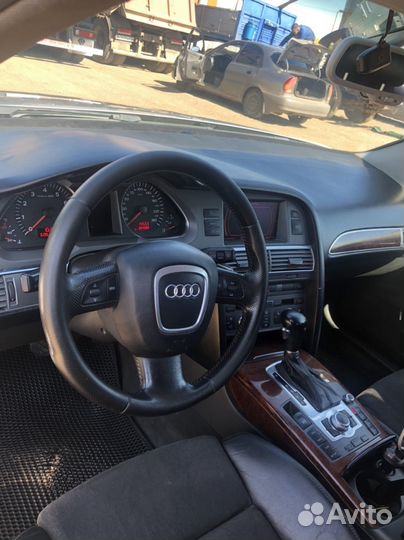 Audi A6 2.4 CVT, 2004, битый, 304 000 км