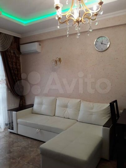 2-к. квартира, 42 м², 6/8 эт.