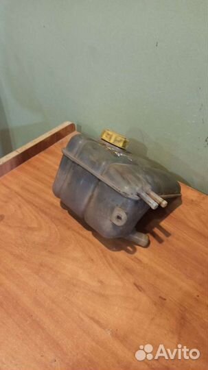 Расширительный бачок Ford Focus 1