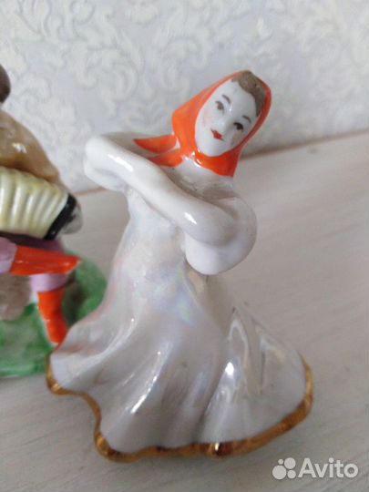 Статуэтки Дулево перепляс Триптих русский перепляс