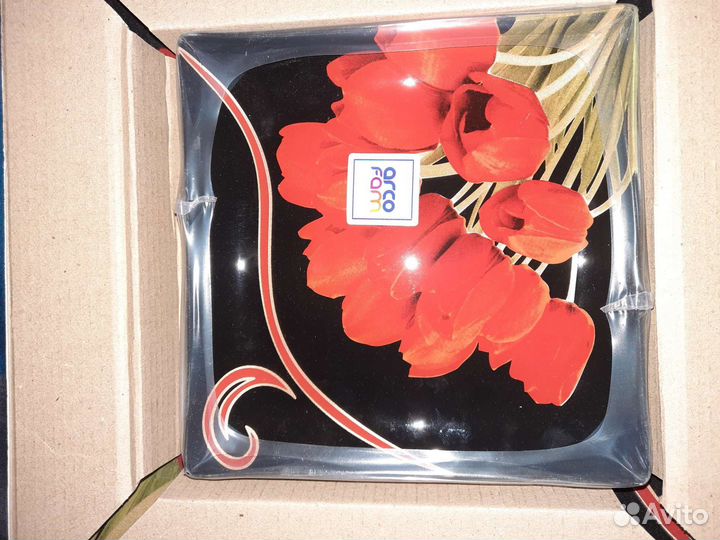 Набор квадратных тарелок