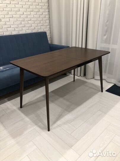 Кухонный стол