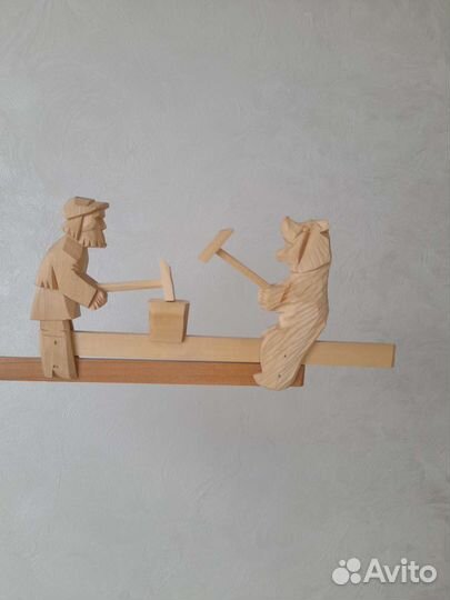 Кузнецы Богородская резная игрушка