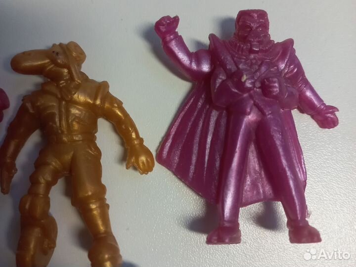 Фигурки из 90х