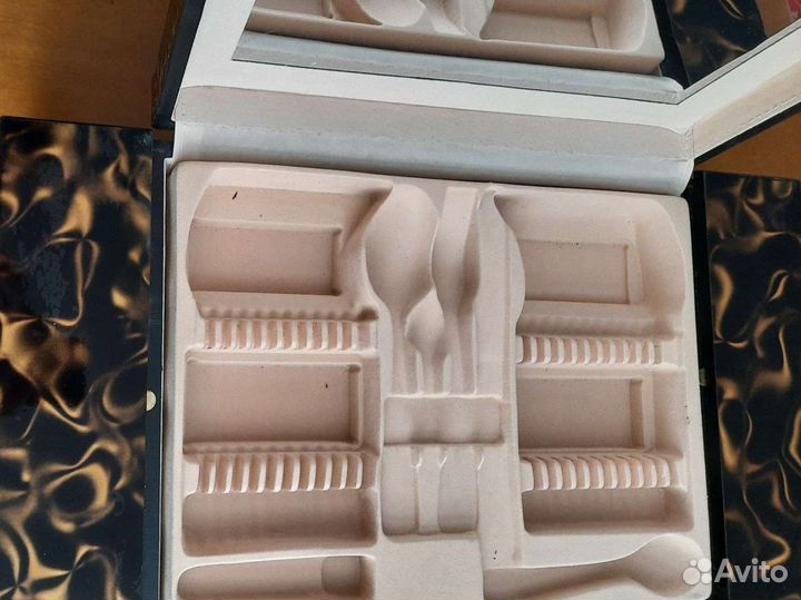 Коробка для столовых приборов