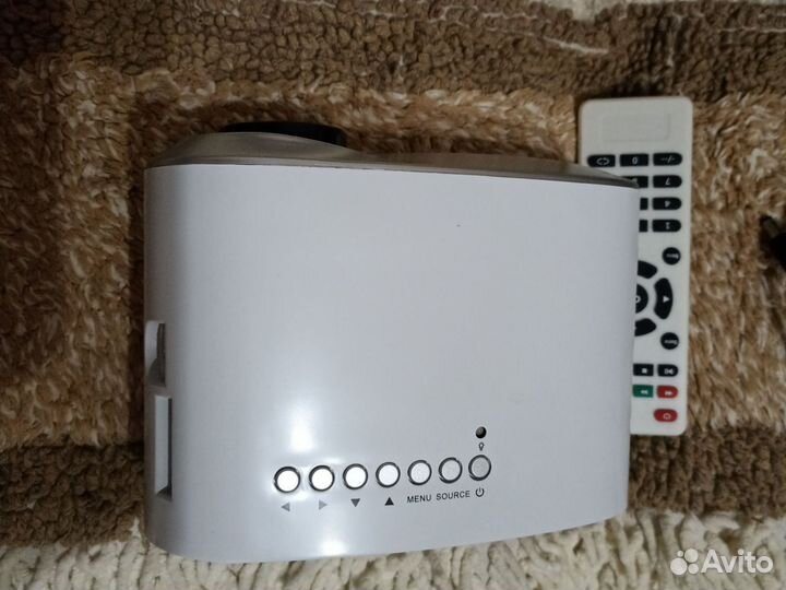 Мини проектор