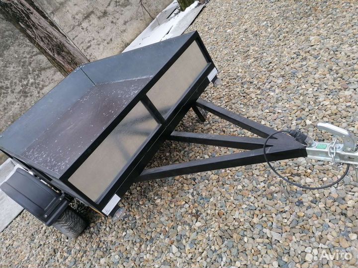 Прицеп для легкового автомобиля