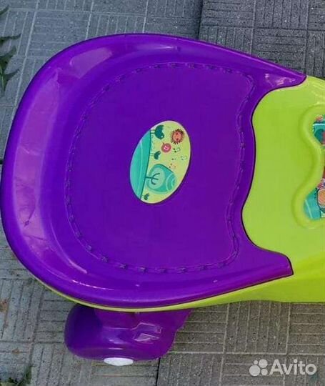 Машинка каталка толокар