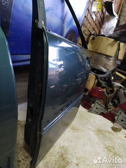 Дверь задняя левая mercedes W202 C-Class