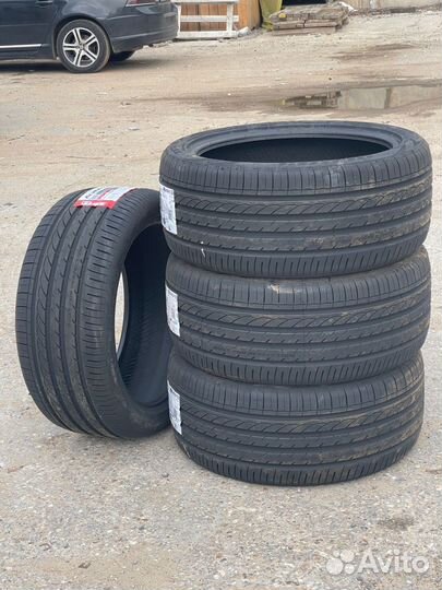 Zeta Alventi 315/30 R21 105Y