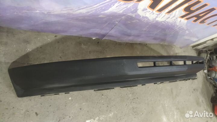 Cadillac srx 2 накладка бампера нижняя