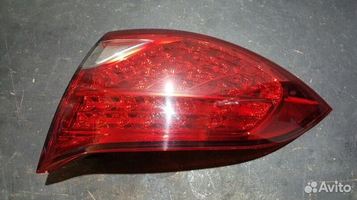 Фонарь задний правый Porsche Cayenne 958 M4852